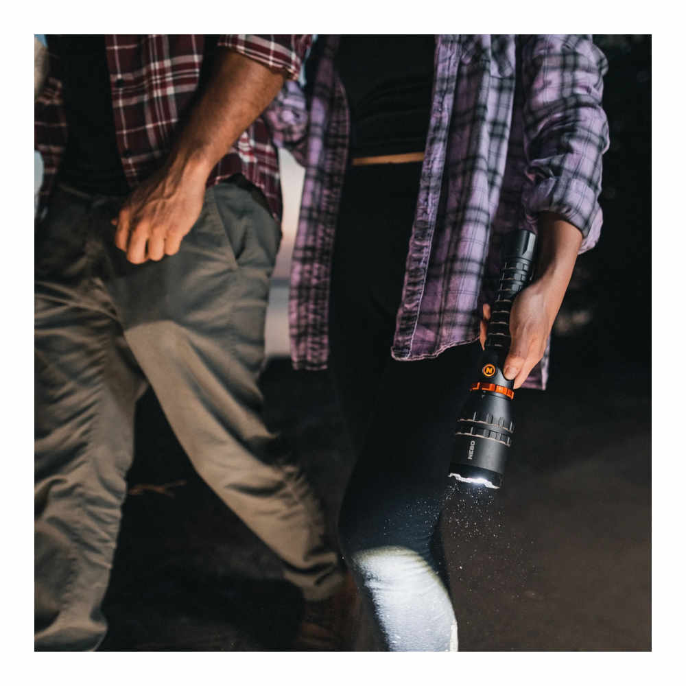 Nebo - DAVINCI 8000 Genopladelig LED Lommelygte 8000 Lumen fra NEBO - billede nr. 9 hos GrejFreak.dk