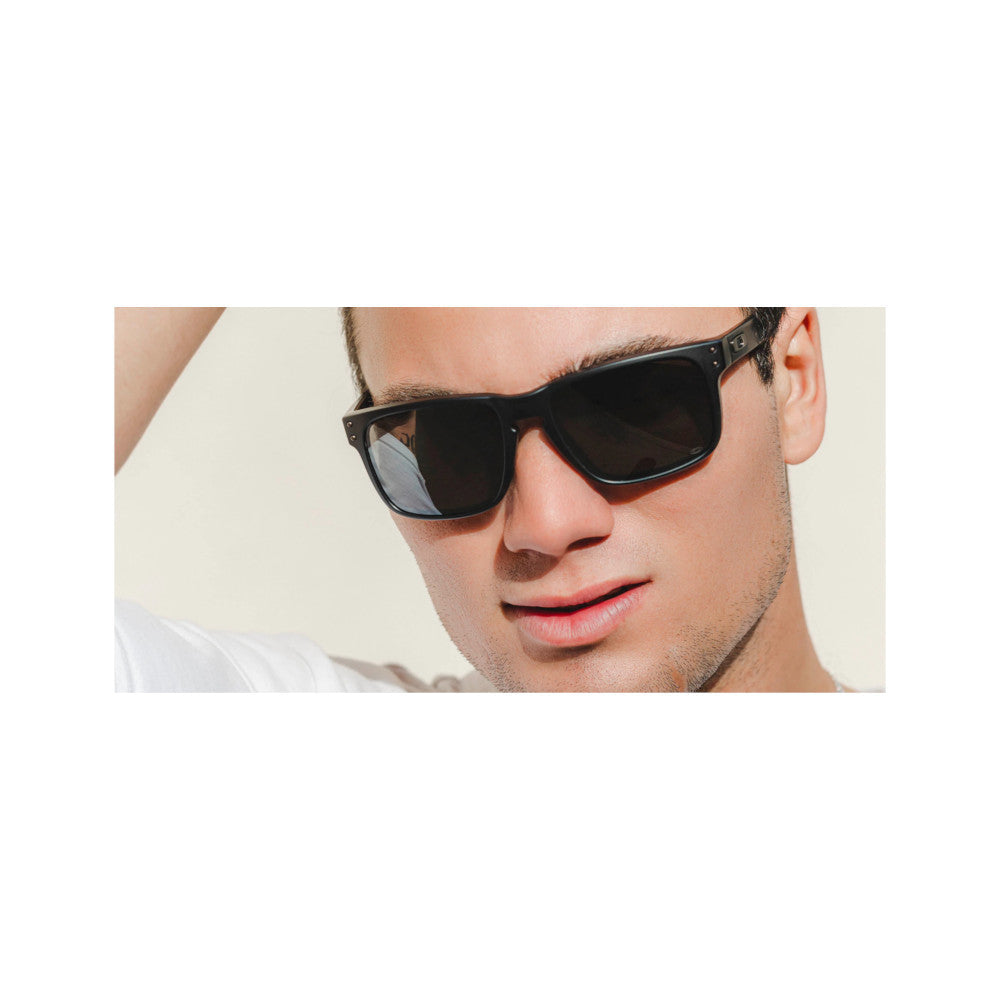 OAKLEY - Holbrook Solbriller Mat Sort, Prizm Polariserede Linser fra OAKLEY - billede nr. 9 hos GrejFreak.dk