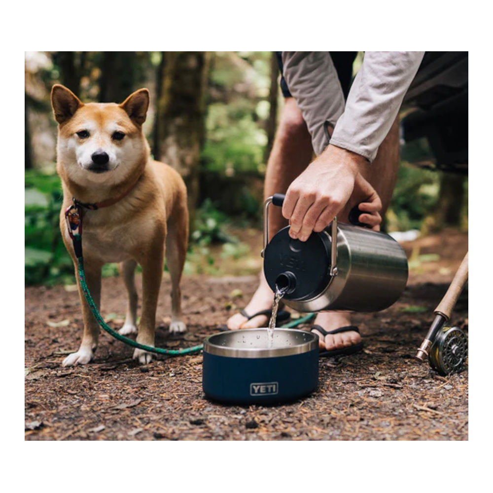 YETI - Rambler One Gallon Jug Sort 3,8 L fra YETI - billede nr. 5 hos GrejFreak.dk