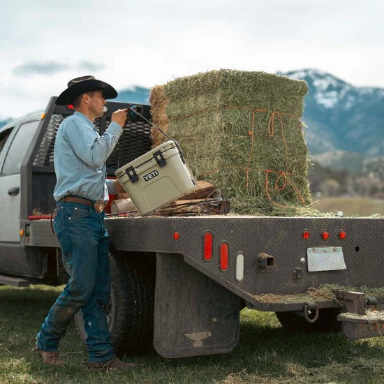 YETI - Roadie 15 Køleboks // Grå fra YETI - billede nr. 12 hos GrejFreak.dk