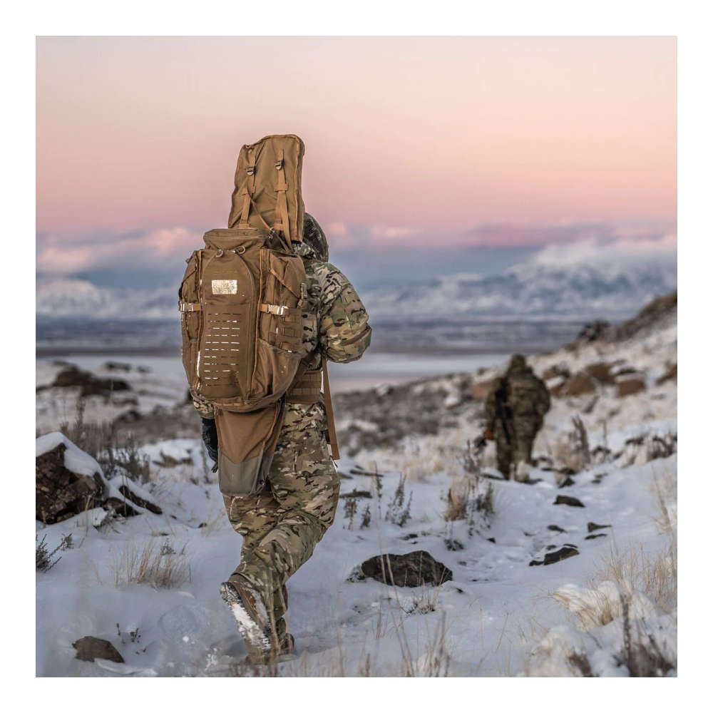 Eberlestock - G3 Phantom Marksman Rucksack 44L // Sand-Lange Patrouille-Eberlestock-GearFreak.de-2