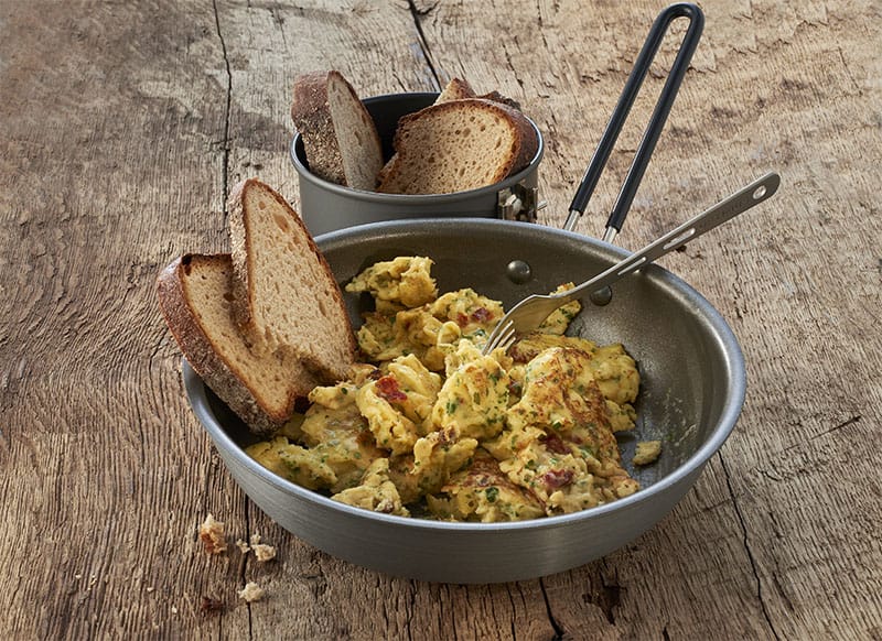 Trek'n Eat - Rührei mit Zwiebeln (691 kcal)-Feldrationen und MREs-Trek'n Eat-GearFreak.de-2