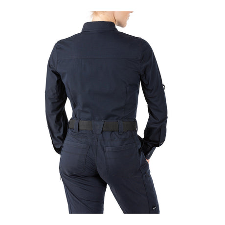 5.11 - Stryke Langærmet Dame Skjorte // Dark Navy (724) fra 5.11 - billede nr. 2 hos GrejFreak.dk