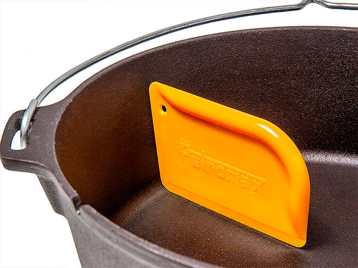 Petromax - Scraber Skraber til Dutch Oven fra Petromax - billede nr. 3 hos GrejFreak.dk