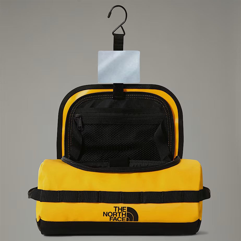 The North Face - Base Camp Rejsetoilettaske Large // Gul fra The North Face - billede nr. 2 hos GrejFreak.dk