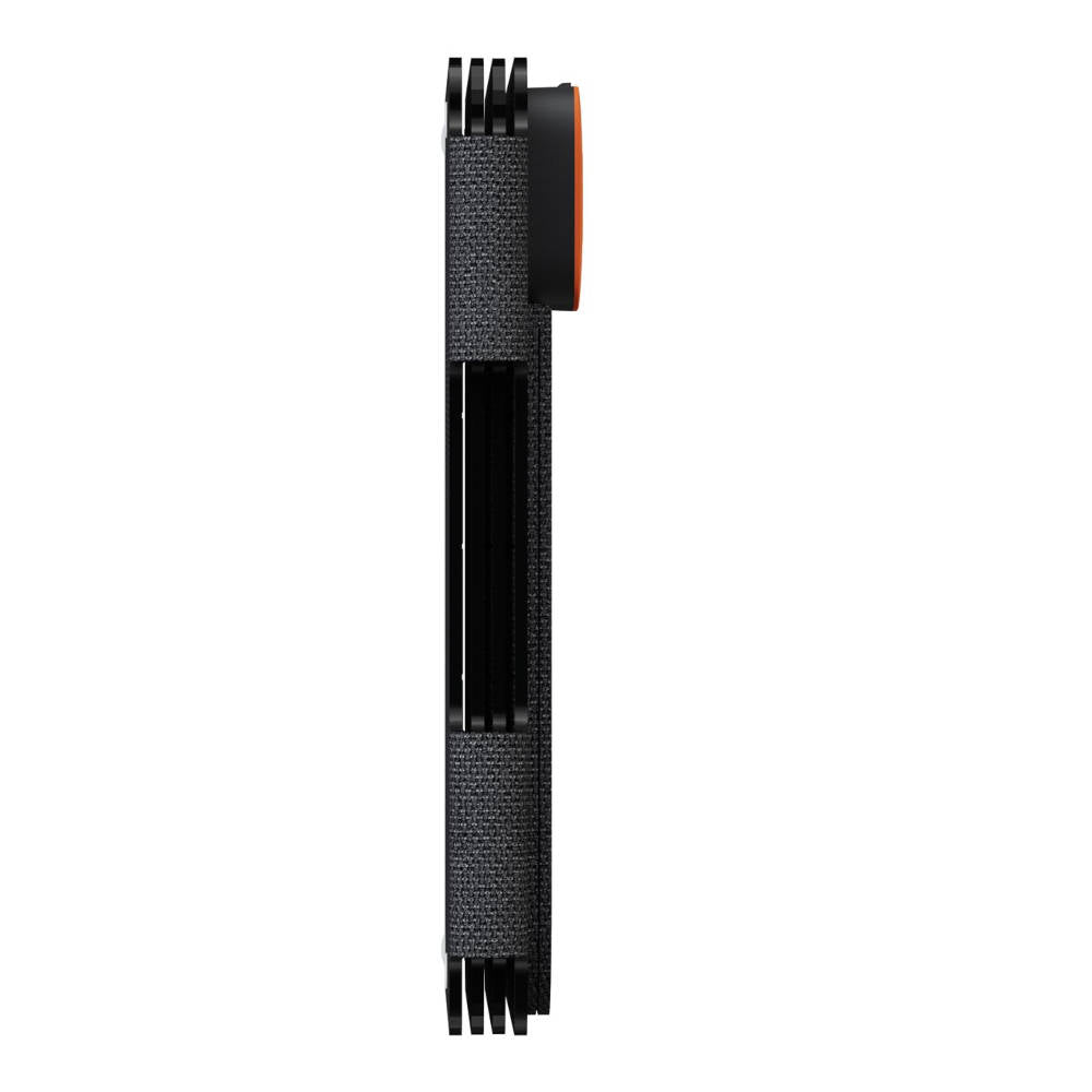 Xtorm - Solcelleoplader 28 Watt fra Xtorm - billede nr. 7 hos GrejFreak.dk