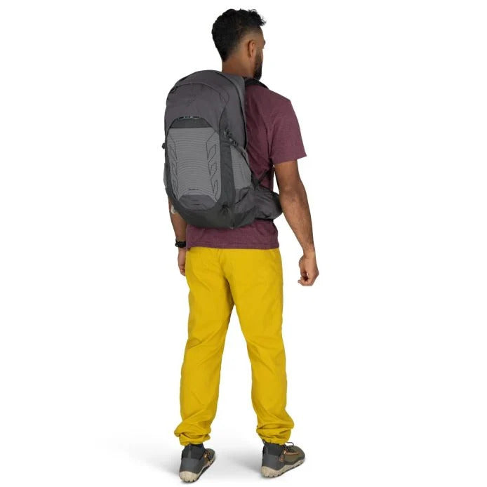 Osprey - Talon 22L Herre Rygsæk // Phantomgrau-Outdoor-Tagesrucksäcke-Osprey-GearFreak.de-5