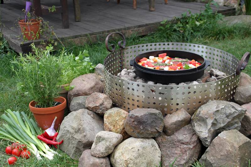 Petromax - Dutch Oven ft4.5 Gusseisentopf (4L)-Töpfe & Pfannen-Petromax-GearFreak.de-2
