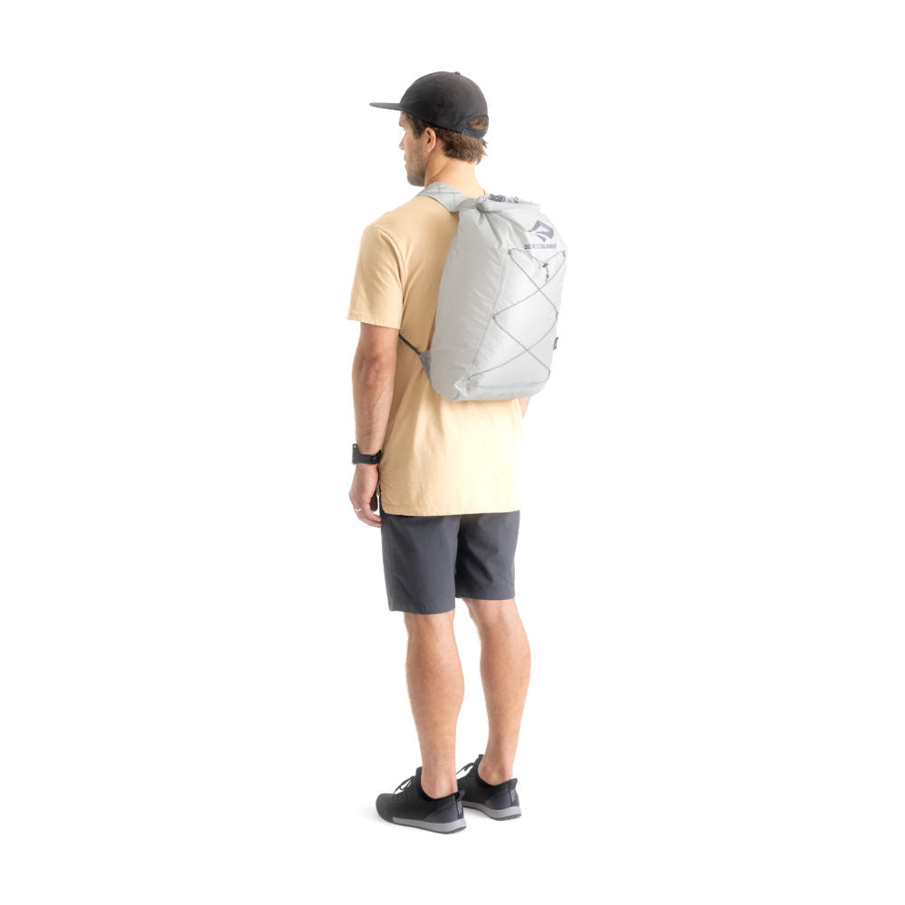 Sea To Summit - Ultra-Sil Dry Day Rucksack 22L // Blau-Outdoor-Tagesrucksäcke-Sea To Summit-GearFreak.de-2