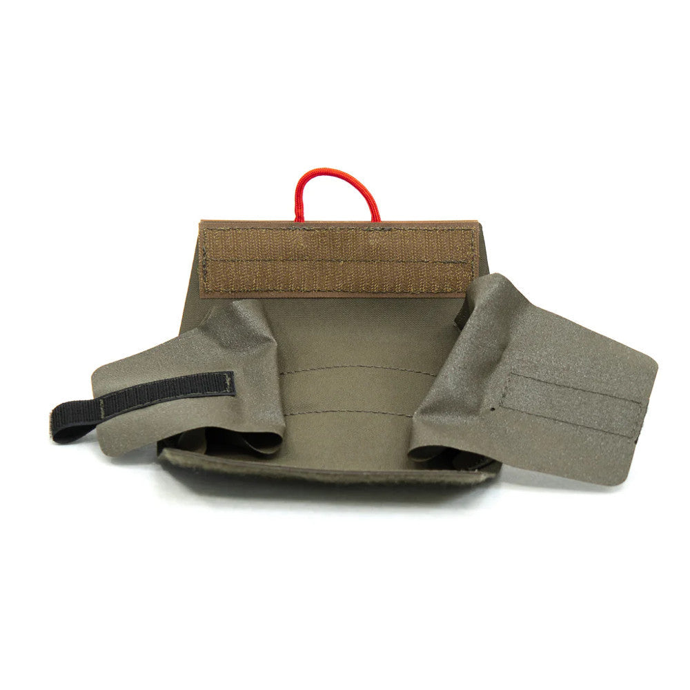 Tardigrade Tactical - Tourniquet-Beutel wickeln // Förstergrün-IFAK & Sanitätertaschen-Tardigrade Tactical-GearFreak.de-9