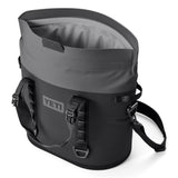 YETI - Hopper M30 Soft Cooler // Kohle-Kühltaschen & Kühlboxen-YETI-GearFreak.de-3