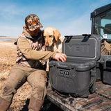 YETI - Roadie 15 Kühlbox // Sand-Kühltaschen & Kühlboxen-YETI-GearFreak.de-9