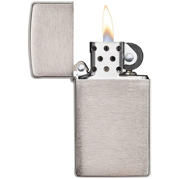 Zippo - Slim Feuerzeug aus gebürstetem // Chrom-Feuerzeuge-Zippo-GearFreak.de-3