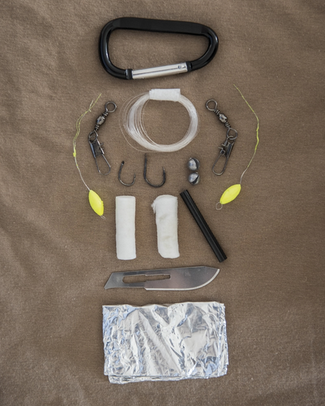 Mil-Tec - Paracord Survival Kit Small // Schwarz